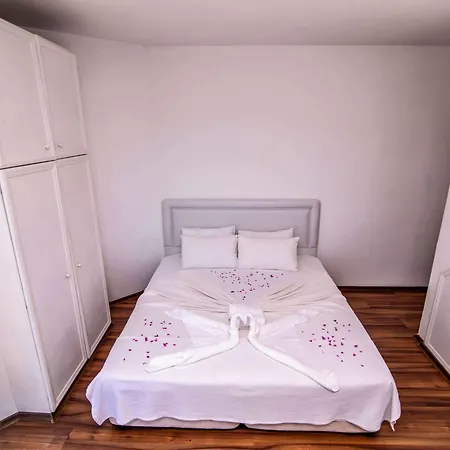 Marin Hotel Cesme